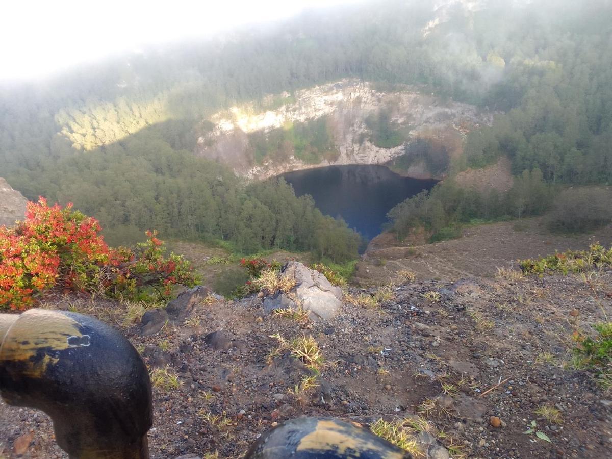 Shila Guest House Kelimutu Eksteriør billede